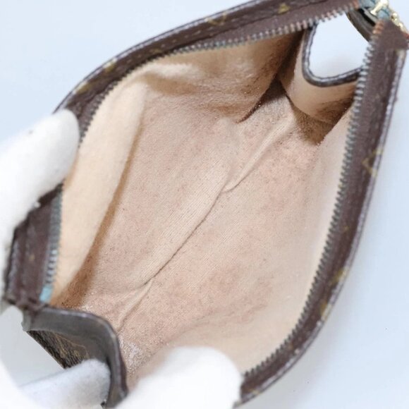 LOUIS VUITTON Monogram Poche Toilette 15 Pouch M47546 LV Auth 98203 - Picture 11 of 16